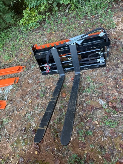 Wolverine Quick Attach Hydraulic Pallet Forks