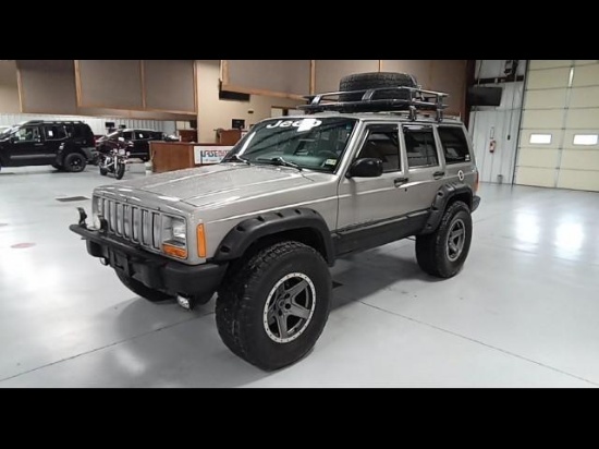 2001 JEEP CHEROKEE 4DR SPORT 4WD