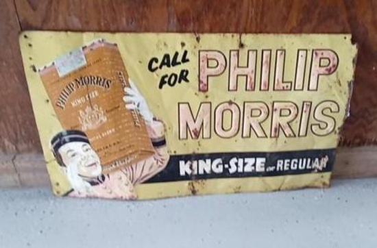 PHILIP MORRIS SIGN METAL
