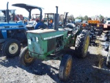 JOHN DEERE 820