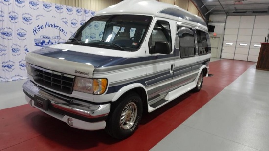 1996 Ford Econoline Cargo Van
