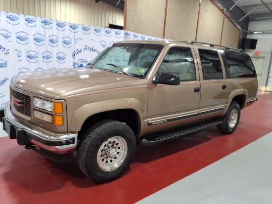 1996 GMC SUBURBAN 2500 4WD