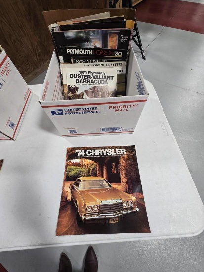 CHRYSLER CAR MAGAZINES - 22% BUYER'S PREMIUM
