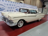 1957 FORD SKYLINER