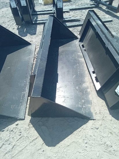 SWICT SKID STEER BUCKET 1 66 INCH
