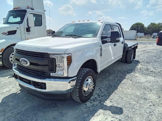 2019 FORD SUPER DUTY F-350 DRW XL 4WD CREW CAB 179" WB 60" CA