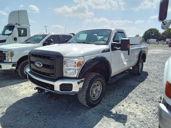 2012 FORD SUPER DUTY F-250 4WD REG CAB 137" XL