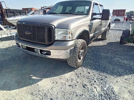 2006 FORD SUPER DUTY F-250 CREW CAB LARIAT 4WD