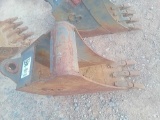 2008 JRB12 IN BUCKET BUCKET