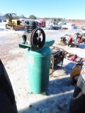 30 GALLON AIR COMPRESSOR
