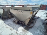 SPREADER BED