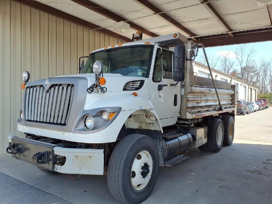 2008 INTL. 7600 DUMP - 50000 GVW A/T
