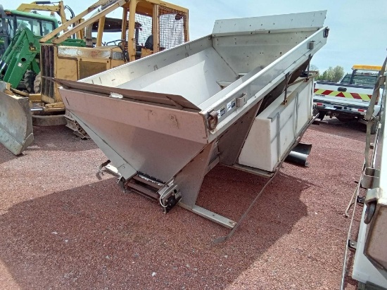 2005 Henderson Spreader Bed Hyd Power