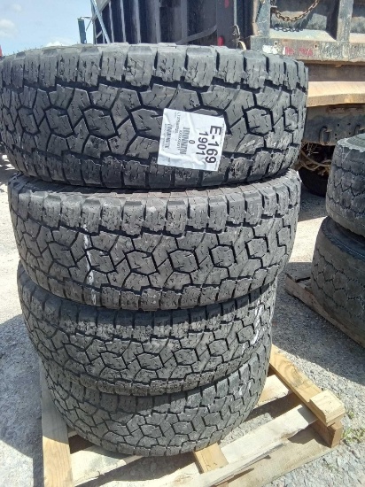 LT275/65R20 USED TIRES 4 EACH