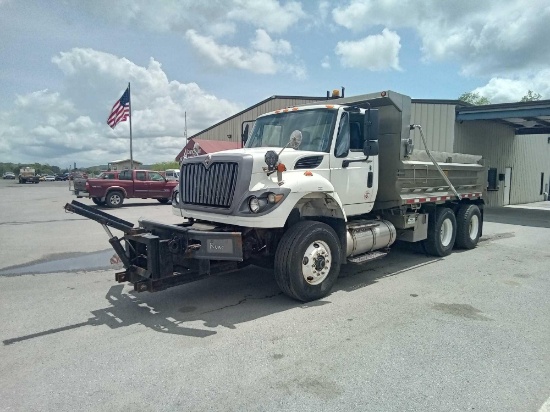 2010 INTL. 7600 TRUCK - DUMP - 50000 GVW 10S/