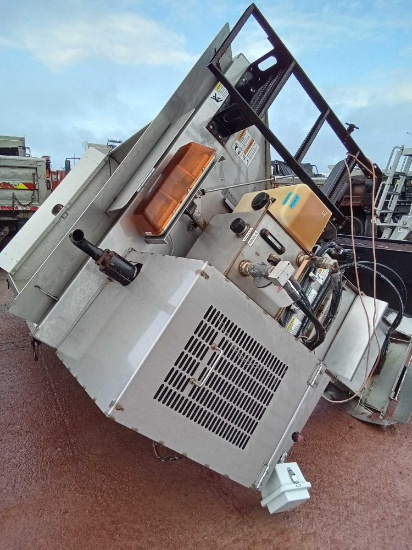 2013 HENDERSON FSHVA10ENG SPREADER - ABRASIVE - ENGINE P