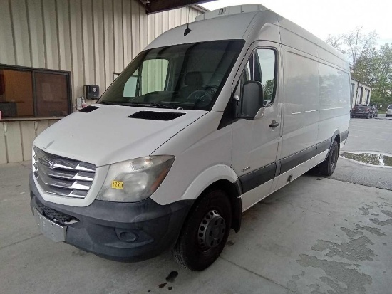 2014 FREIGHTLINER SPRINTER CARGO VANS 3500 170" EXT