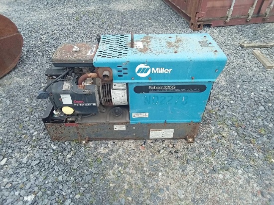 1994 MILLER ELE BOBCAT225 WELDER - MISC ENGINE POWERED