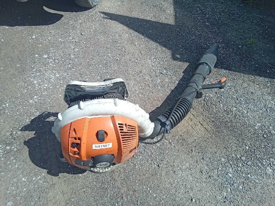2015 STIHL BR500 LAWN EQUIPMENT - LEAF BLOWER