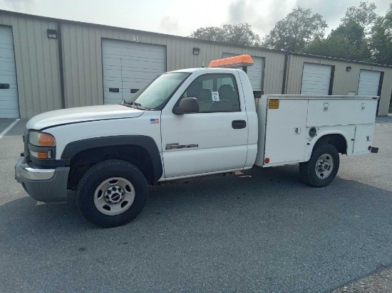 2007 GMC SIERRA 2500 HD CLASSIC UTILITY BODY TRUCK