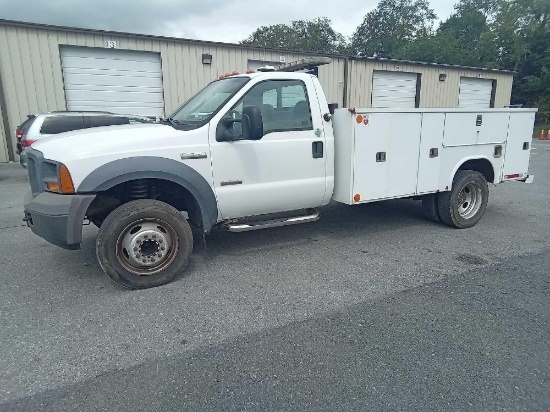 2005 FORD SUPER DUTY F-450 DRW UTILITY BODY TRUCK