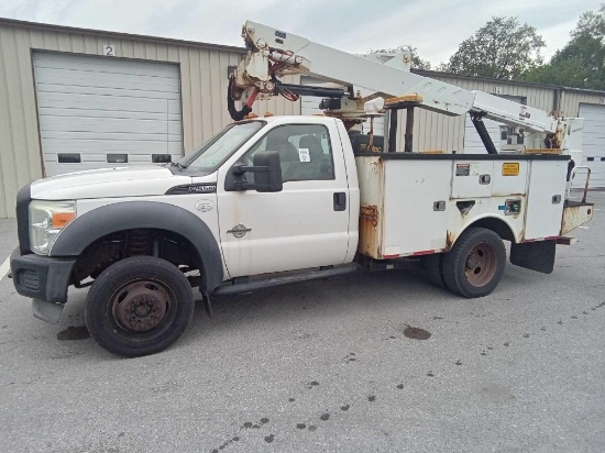 2012 FORD SUPER DUTY F-550 DRW AERIAL BUCKET TRUCK