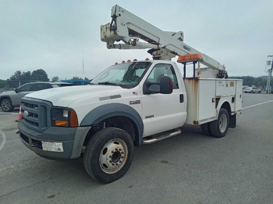 2006 FORD SUPER DUTY F-550 DRW AERIAL BUCKET TRUCK