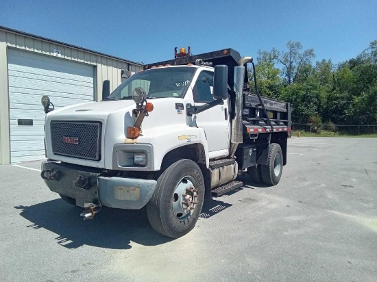 2005 GMC 7500 S/A DUMP TRUCK