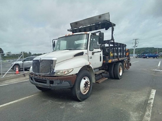 2007 INTL. 4200 INTERNATIONAL CRASH CUSHION TRUCK