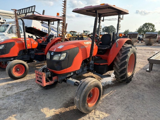 KUBOTA 5040 TRACTOR