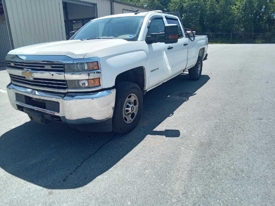 2016 CHEVROLET SILVERADO 2500 HD 4WD Crew Cab Work Truck