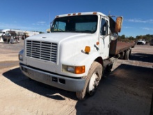 1995 INTERNATIONAL 4700 4X2 ROLLBACK
