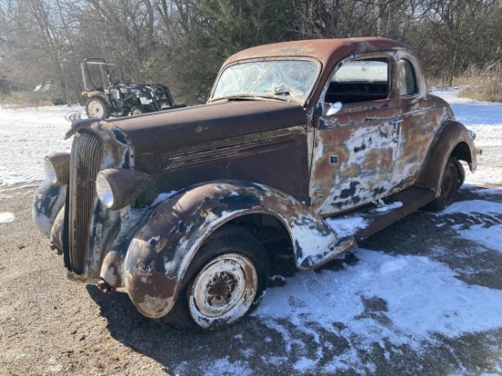 1930 Plymouth 5 window coupe