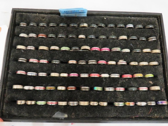 TRAY OF ASSORTED MOOD RINGS