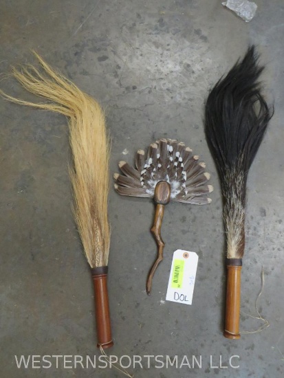 2 Tail Swatters & 1 Feather Fan (3x$)
