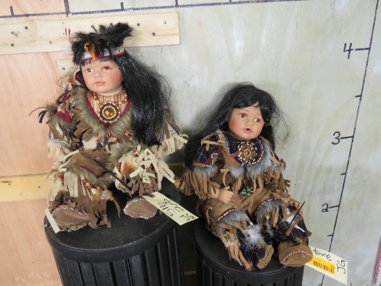 2 Native American Dolls (2x$)