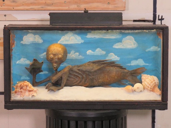Fiji Mermaid in Wood & Glass Case w/Light ODDITIES&CURIOSITIES