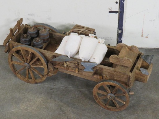 Mini Wood Wagon DECOR