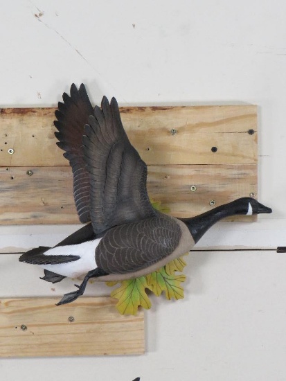 "Crow Springs Collection" by Loon Lake Decoy Company 141/5000