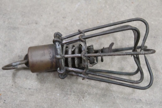 *Rare* Antique "S.W. Evans and Son" CLAW FISH TRAP