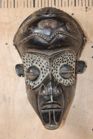 Traditional Hand-carved Wood Mwana Pwo Tribal MASK from the Chokwe People of Central Africa
