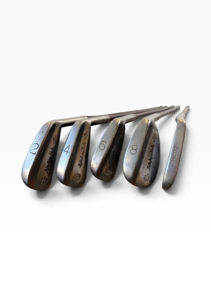 Wilson Ladies Super Stroke Irons Set - 5pc