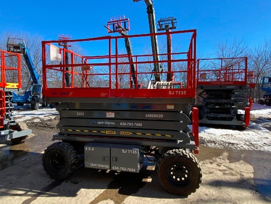 Skyjack SJ7135 Rough Terrain Scissor Lift (S/N 34000029, Year 2007), with 41' Working Height, 35'