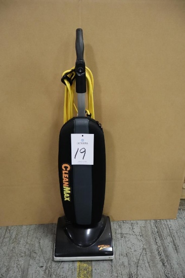 Clean Max ZM 700 Upright Vacuum