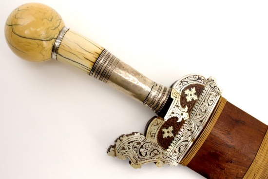 Superb 19th C. Philippine Moro Ball Pommel BARONG Sword ~ Dramatic Pattern Damascus Blade