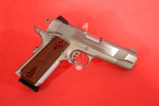 COLT LIGHTWEIGHT COMMANDER MODEL 45 SEMI AUTO PISTOL