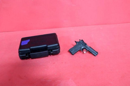 ROCK ISLAND M1911A 380 SEMI AUTO PISTOL W/ 3 MAGS