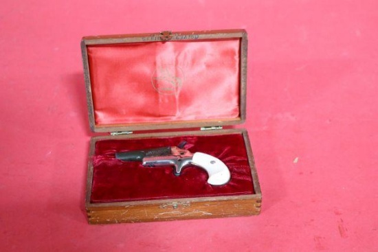 COLT SINGLE SHOT DERRINGER .22S PISTOL