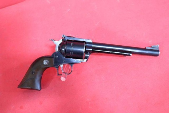 RUGER SUPER BLACKHAWK 44 MAG REVOLVER