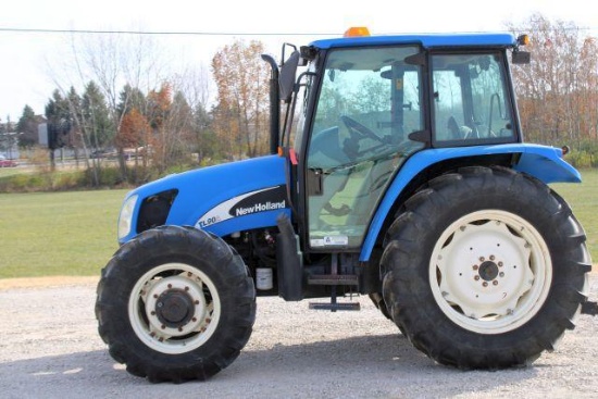 NEW HOLLAND TL90A TRACTOR